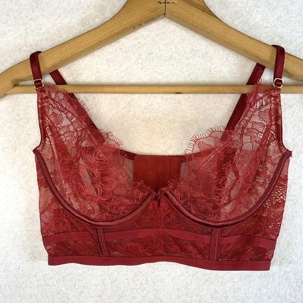 Victorias Secret Very Sexy Collection Lace Bralette Sz 32D Red Pin Up Boudoir